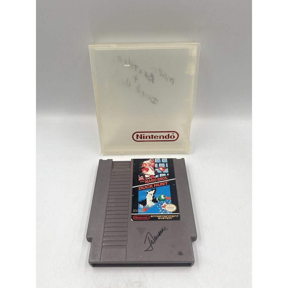 Super Mario Bros./Duck Hunt (Nintendo NES, 1985) With Nintendo Case